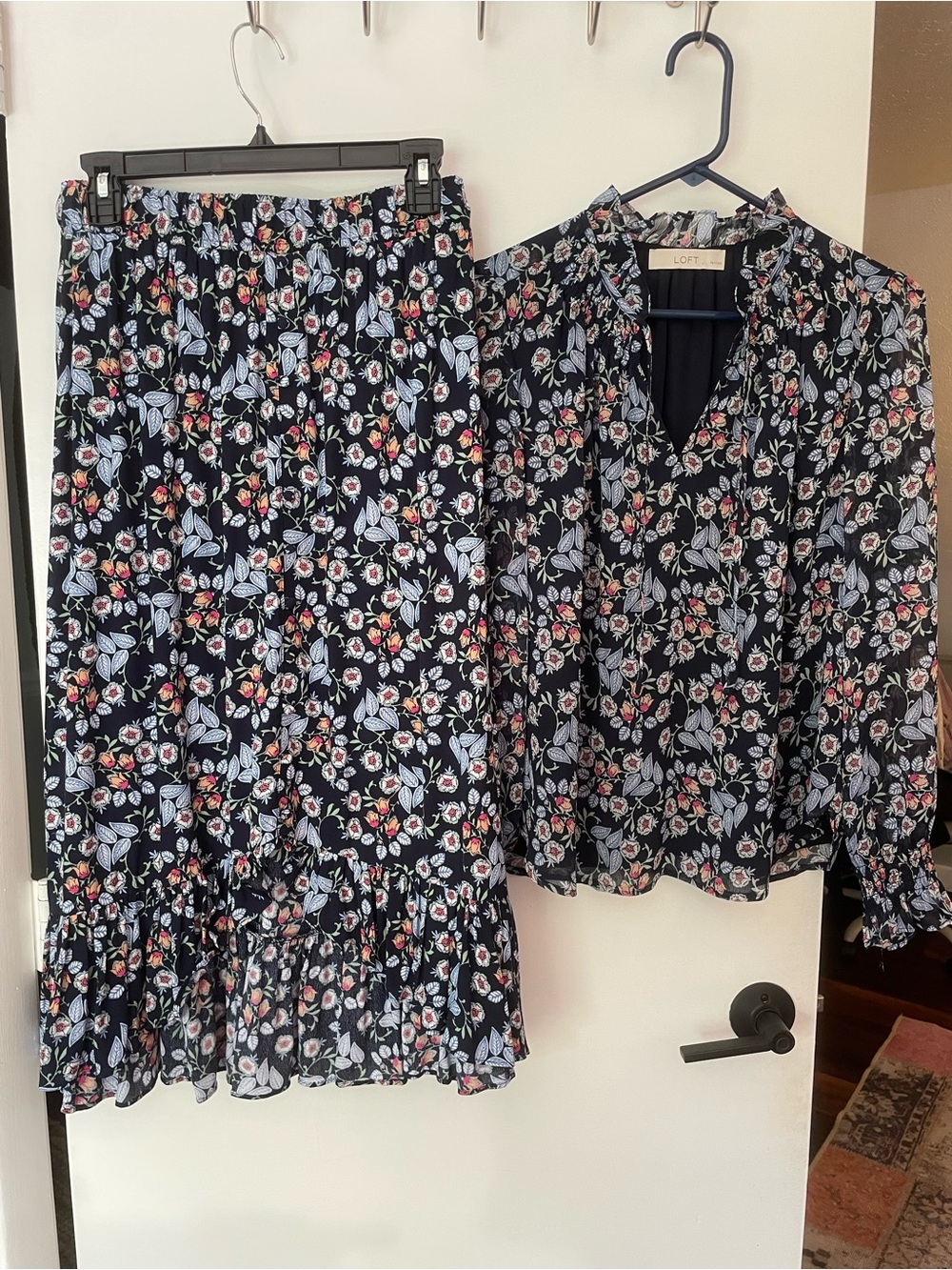LOFT Navy Blue Floral Hi/Lo Ruffle Hem Skirt with Top Small Petite NWT